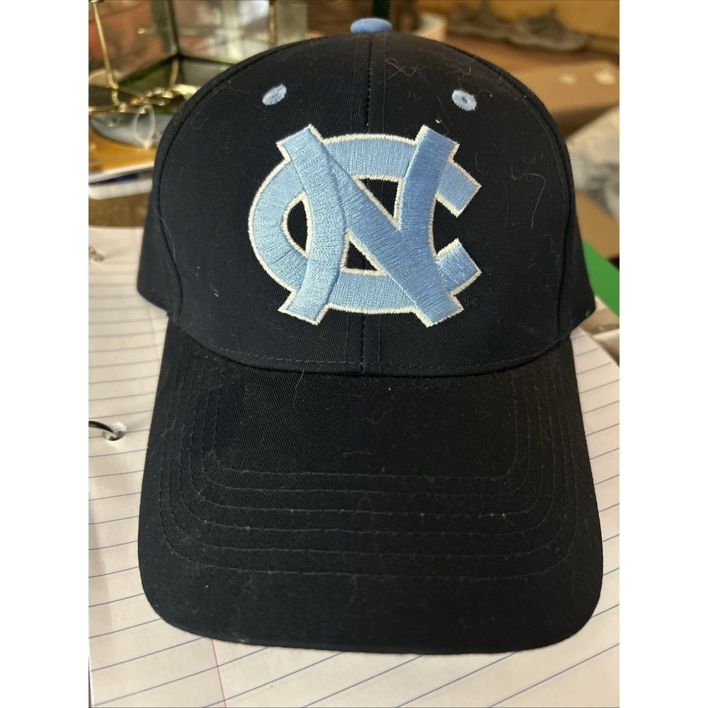 North Carolina Tar‎ Heels One Fit Hat Cap